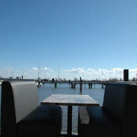 Unique Floating In Volendam, Cleaning Included * 福伦丹