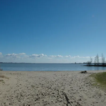 Botel Boat In Near Marina Museum, Cleaning Included *